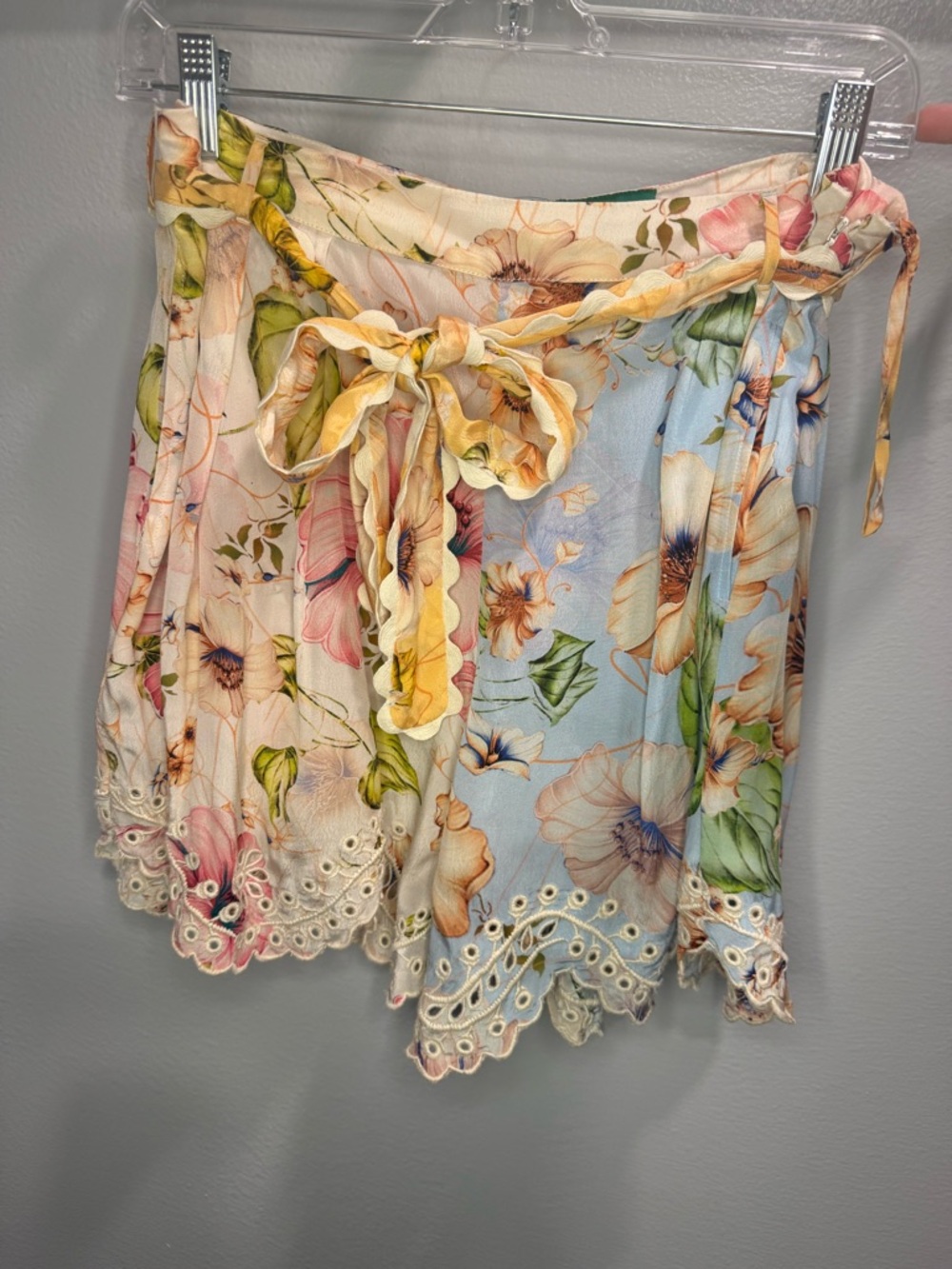 Aether Short - Picture 2 of 3